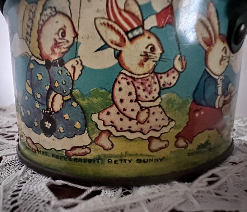 Lata antigua de Pascua con diseño litográfico y bonitos gráficos imagen 6