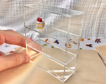 Mini vitrina de acrílico transparente de 3,14 "x 2,67" para manualidades en miniatura/juguetes/minifiguras (tipo retrato)