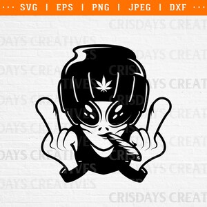 Può includere: Illustrazione in bianco e nero di un alieno dei cartoni animati che indossa un berretto con un disegno a foglia di marijuana. L'alieno sta facendo il segno della pace con entrambe le mani e tiene una canna in bocca.