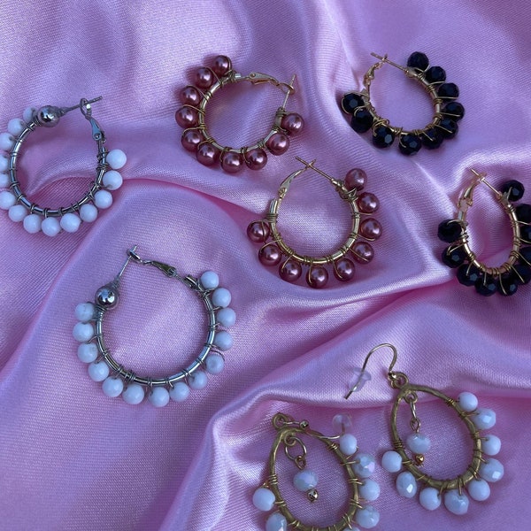 Hoop earrings with Crystals/ pendientes de cristales / round earrings/ spport earrings/ pendientes redondos/ pendientes con perlas o cristal