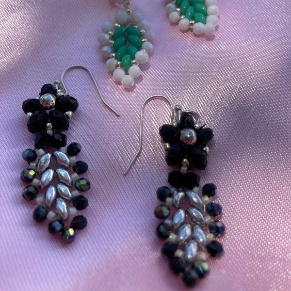 Earrings / Leaf earrings/ Crystal earrings/Pendientes cristales/pendientes de Hojitas