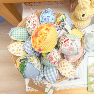 Quilted Easter Eggs