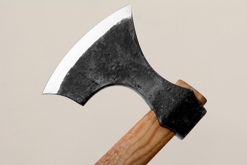 Hunting Axe Hard Steel Axe Brave Heart Axe Unique Design Axe Movie stars axe Viking Axe Wood cutting Axe XL-17