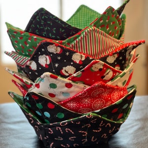 Microwave Bowl Cozy (1), Soup Bowl Cozy, Hot Bowl Holder, Bowl Cozy, Microwave Bowl Holder Reversible - Several Christmas Patterns Available