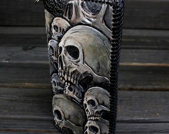 Handcrafted leather long wallet Skulls, Biker&#39;s leather long wallet Skulls, Gothic long wallet Skulls, Handmade leather purse Skulls