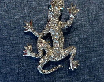 Rhinestone Lizard Brooch. Coat jewelry, Brooch, Pins, Accessories.