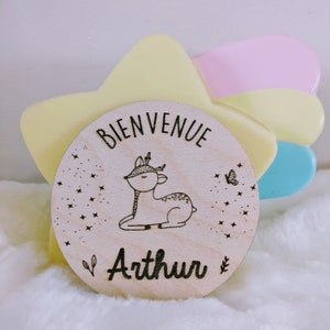 Carte de bienvenue bébé en bois avec gravure laser personnalisée - Cadeau de naissance - Carte étape souvenir
