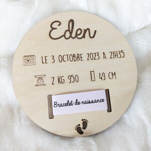 Carte support pour bracelet de naissance avec gravure laser personnalisée