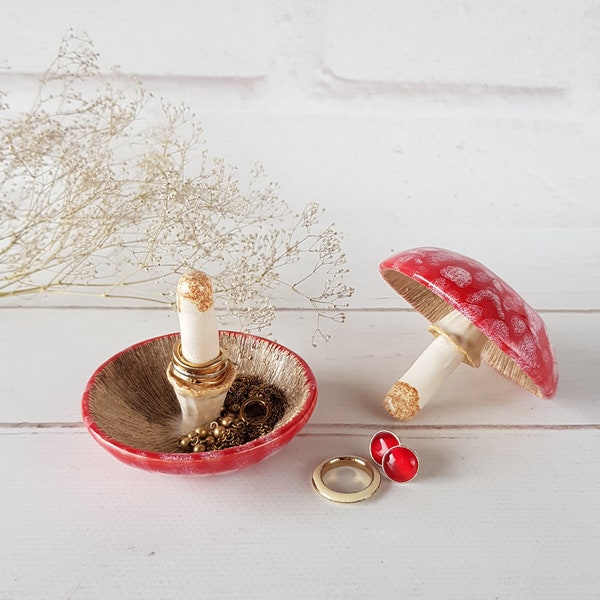 Fly agaric ceramic jewelry dish Woodland mushroom decor Amanita mushroom gift for mom