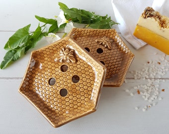 Bee ceramic soap dish with drain Pottery soap holder Hexagon yellow soap dish Honeycomb home decor Bee lover gifts