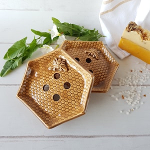Bee ceramic soap dish with drain Pottery soap holder Hexagon yellow soap dish Honeycomb home decor Bee lover gifts