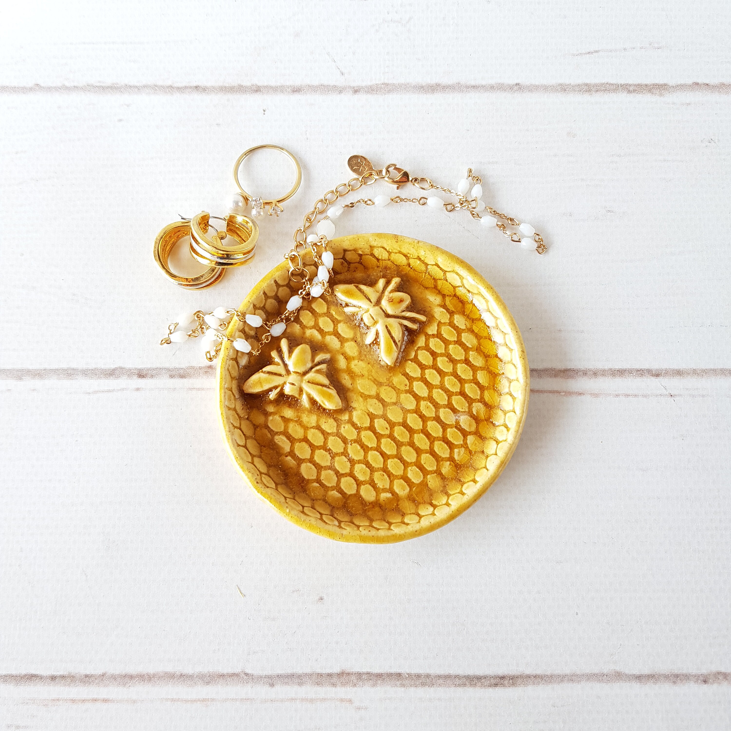 Blue Vintage Bee Large Ceramic Jewelry Tray main image 1