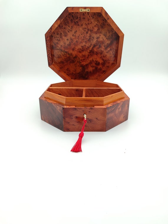Boîte à bijoux à clé marqueté de nacre (NEUVE) - image 7
