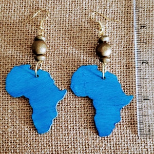 Afrika Ohrringe; Handbemalte Holz Ohrringe; Afrikanischer Schmuck; Schwarzer Geschichtsmonat