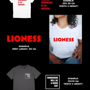 Pu&ograve; includere: Tre magliette bianche con diverse stampe di testo rosso. La prima maglietta dice "GLOBAL WARMING IS SO UNCOOL." La seconda maglietta dice "LIONESS" e la terza maglietta dice "TOMORROW WILL BE A GOOD DAY".