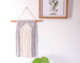 Wall Hanging Macrame - Half Circle Macrame - Luna macrame - Natural Tapestry