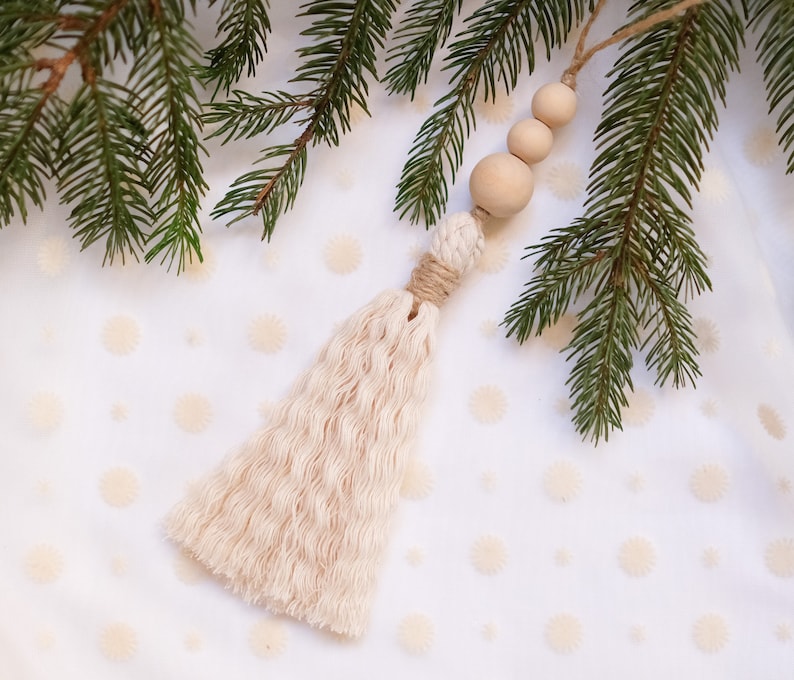 Christmas Ornaments/ Set/ Boho Christmas tree decorations/ Farmhouse/ Modern/ Christmas 2022/ Custom tree ornaments/ Macrame ornaments E - Tassel