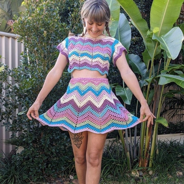Crochet skirt WRITTEN PATTERN - The Nami skirt