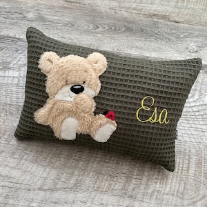 Babykissen bestickt Kinderkissen mit Namen Namenskissen Kissen personalisiert Kissen mit Namen Kissen Waffelpique Kuschelkissen Bild 2