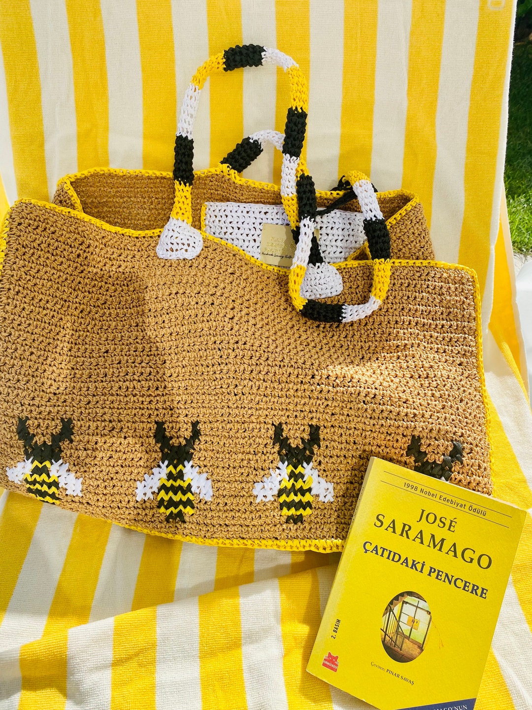 Yellow shop bee bag