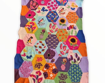 Handknit Cotton Patchwork Throw Blanket: Personalized Floral Quilt