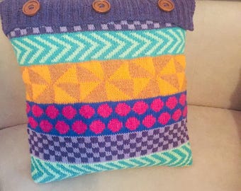 Patrón de cojín de punto con motivos de colores en PDF, funda de cojín geométrica