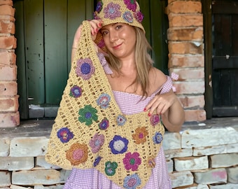 Handmade Raffia Crochet Bag: Boho Floral Summer Tote