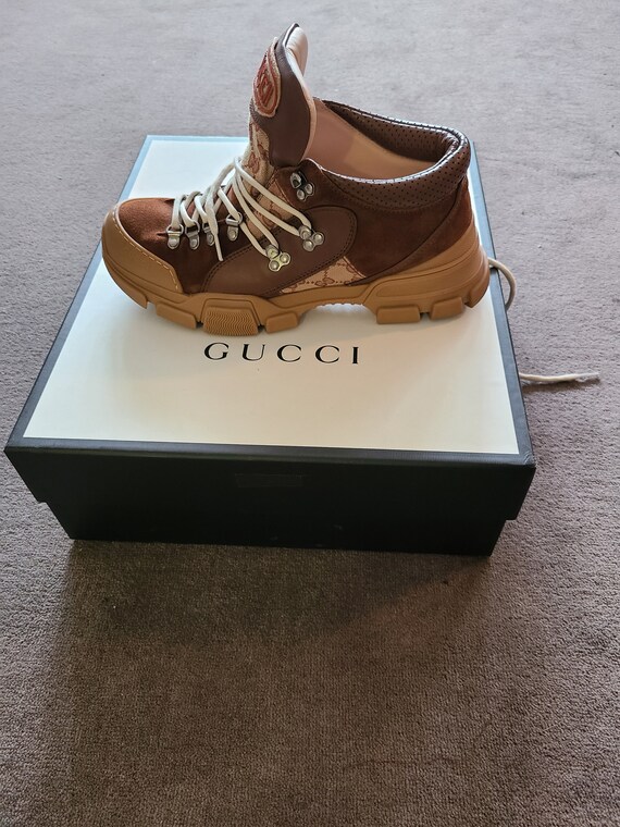 Gucci Flasher Brick Red