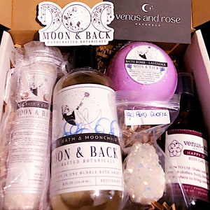 Monthly Subscription Boxes and Gift Sets