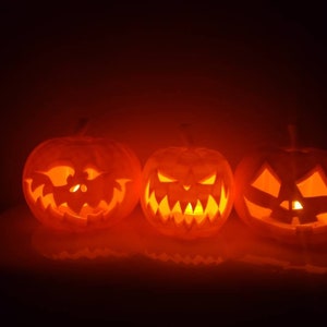 Großer geschnitzter Jack-o&#39;-Lantern