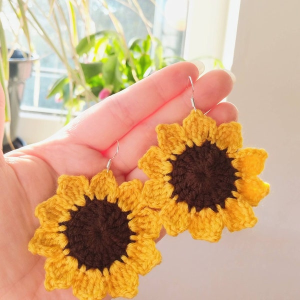 925 Crochet Sunflower Earrings! (Large)