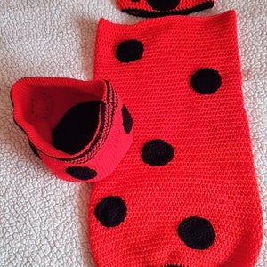 Ladybird Cocoon Set, Ladybug Crochet Set, Set for Newborn baby, Baby Shower Gift, Gender Neutral Baby Gift, Ladybird Snuggle Sack Set