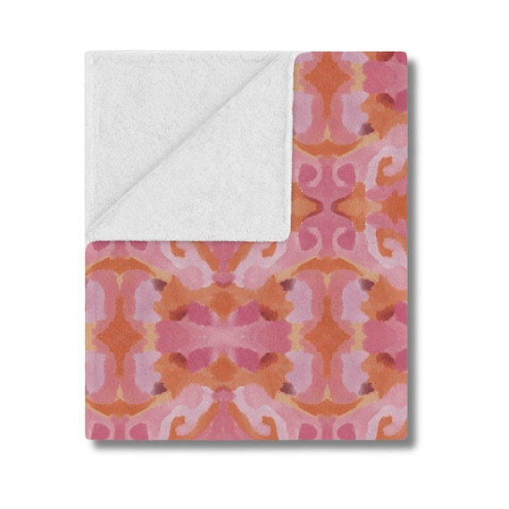 Abstract Pink and Orange Watercolor Blanket: Elegant Home Decor