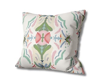 Funda de almohada floral abstracta Bloom / Decoración del hogar en gamuza sintética azul, rosa y verde