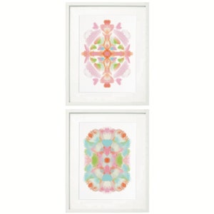 Dos cuadros abstractos de chinoiserie rosa, verde, azul y naranja con crochet para imprimir ~ Arte mural ~ Pósteres de arte floral en tonos pastel ~ Descarga instantánea imprimible