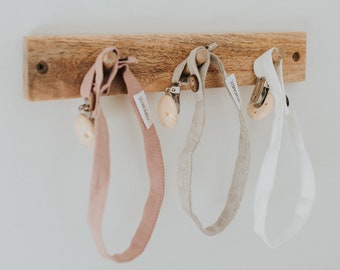 Snap linen pacifier clips/ baby linen pacifier clips/ snap pacifier clips/ baby snap pacifier clips/ dummy clip/ baby dummy clip/ hygge