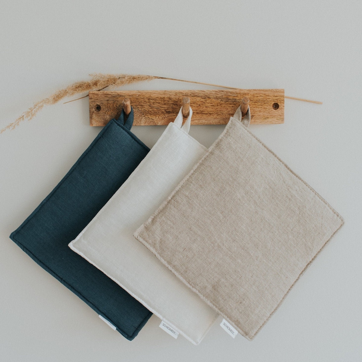 Linen Potholder - Beige