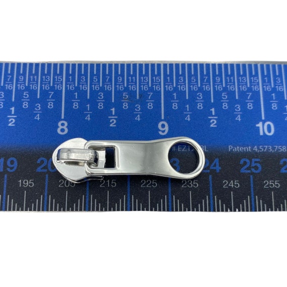 Circle Pull Zipper - 14