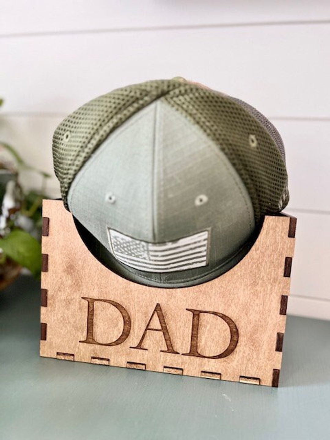 Personalized Wooden Hat Rack, Hat Holder, Gift for Dad, Gift for ...
