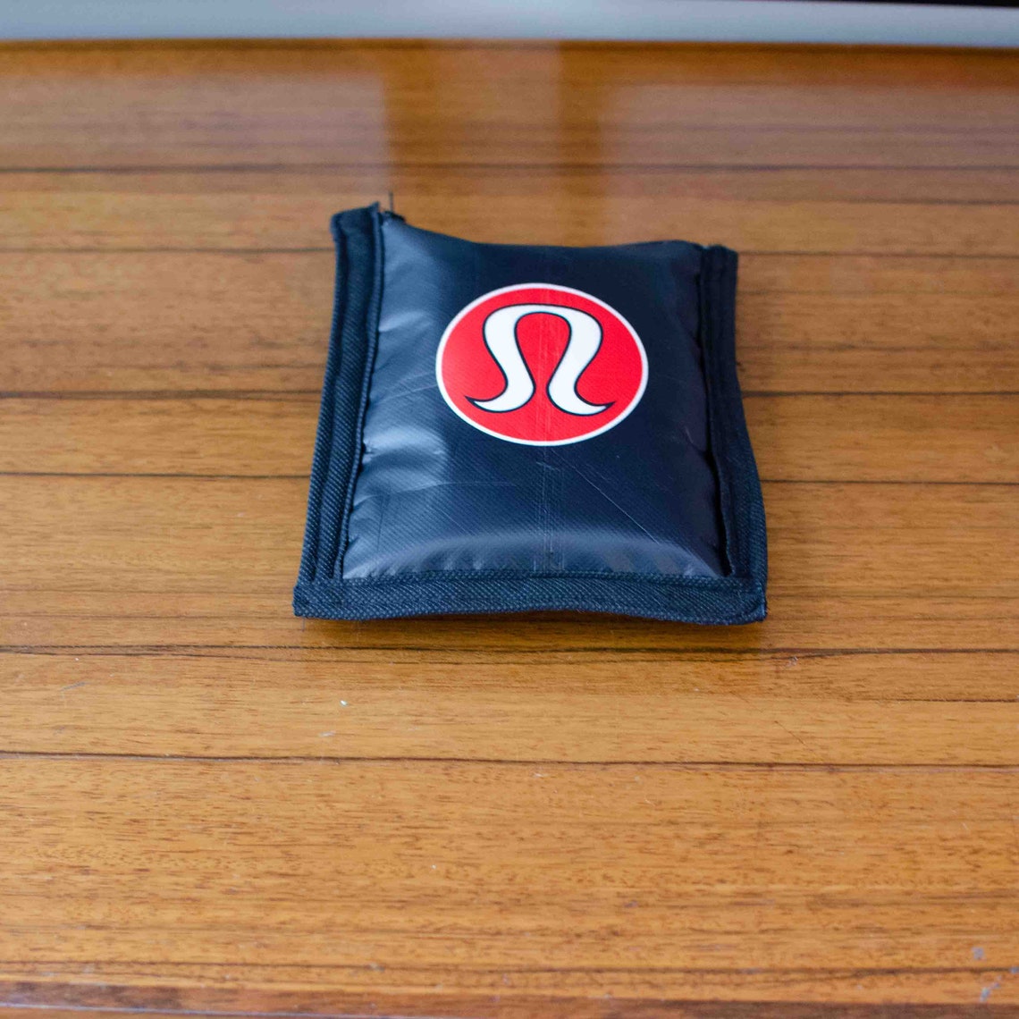 lululemon camera bag dupe