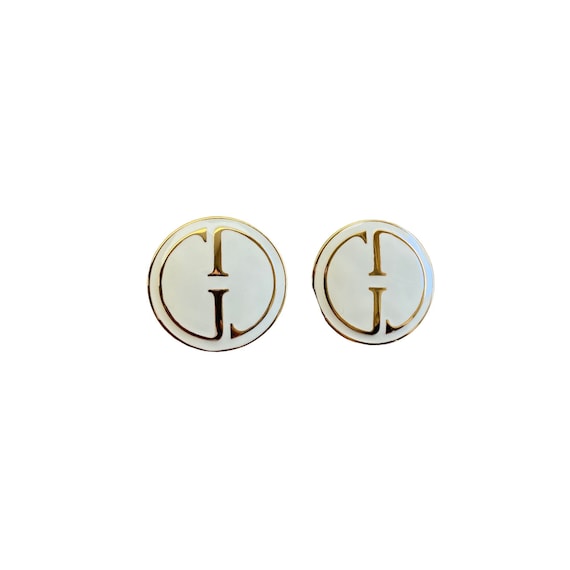 Gucci White Clip-on Earrings Authentic Designer V… - image 1