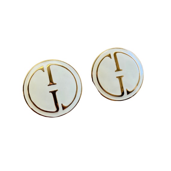 Gucci White Clip-on Earrings Authentic Designer V… - image 3