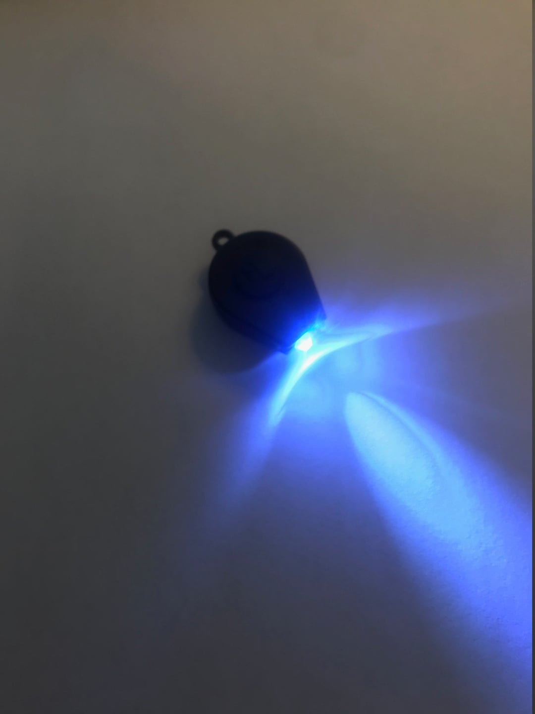 magnetic-led-light-small-flashing-or-constant-light-options-multi-packs