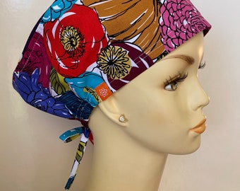 Spring Flowers Scrub Cap with Buttons. Scrub Hat. Surgical Hat. Washable.