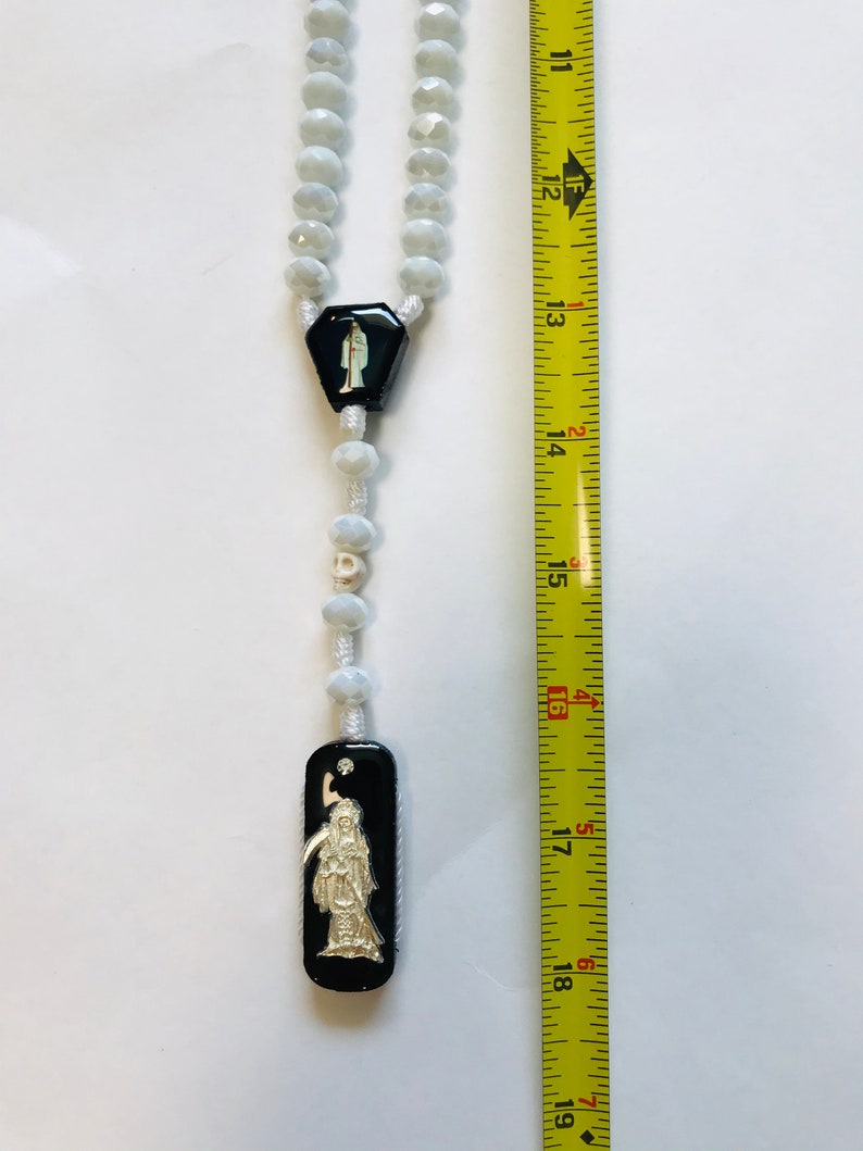 Rosario Santa Muerte Blanca Cristal Blanco Perla White Holy Death Crystal Rosary hand made with Pearl White bead