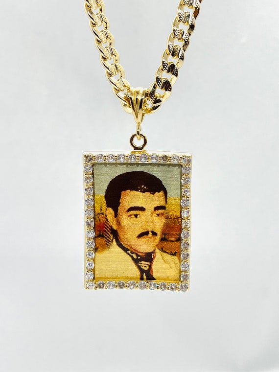 Medalla de Jesus Malverde en imagen laser y cadena cubana oro - Etsy
