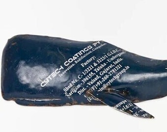 Baleine en métal recyclé