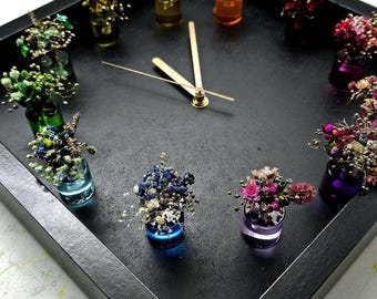 Handmade rainbow wall clock with preserved flowers, wall clock, gift for the home, personalized gift, decoration