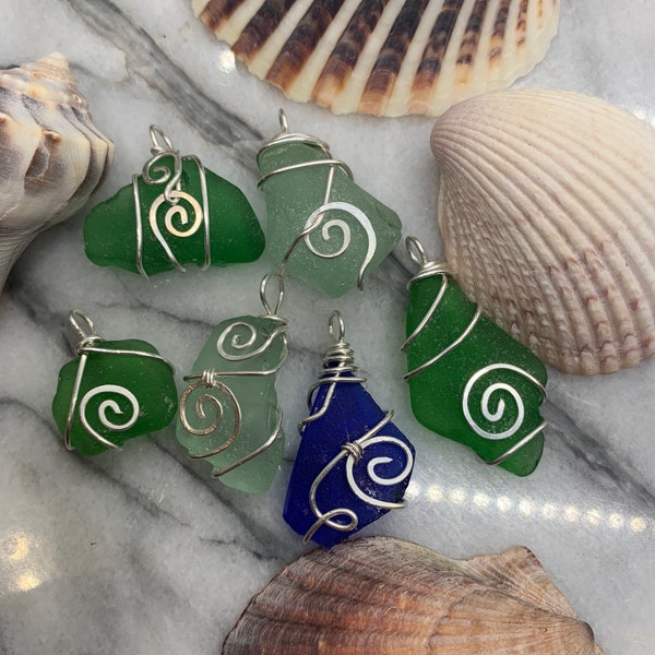 Wire Wrapped Sea Glass Necklace, Sea Glass Jewelry,Beach Jewelry, Beach Glass Jewelry, Summer Jewelry, Summer Gifts, silver jewelry