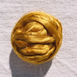 Honey - Silky Viscose Spinning Fiber 1oz